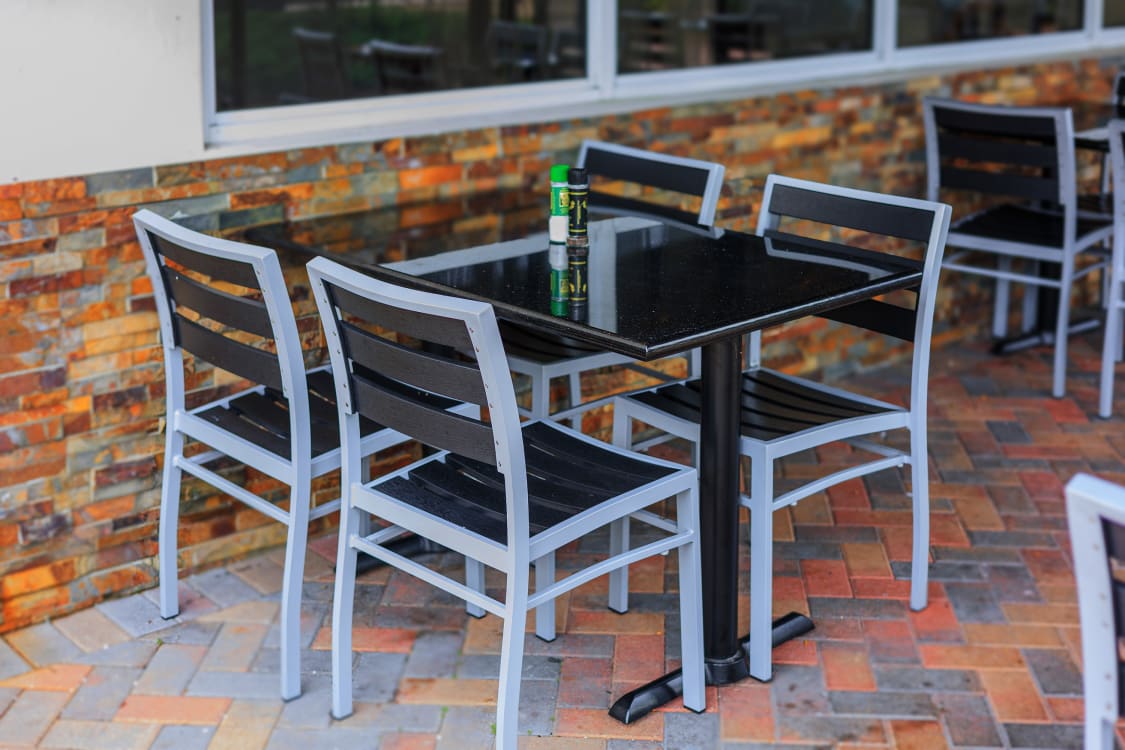 restaurant seating