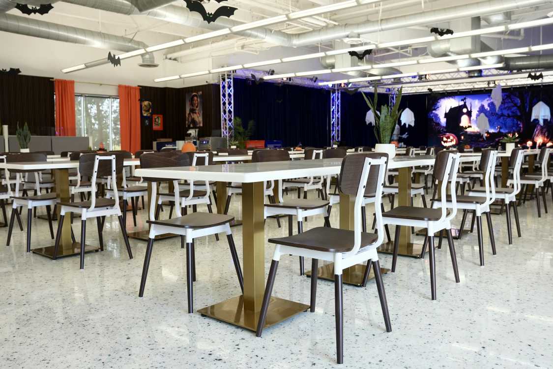 restaurant seating