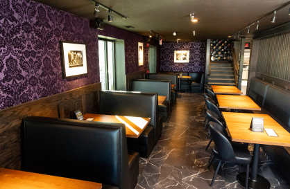 https://images.affordableseating.net/f_auto,q_auto/afd/media/wysiwyg/installations/150/170018-HiFi-Brewlounge-1.jpg